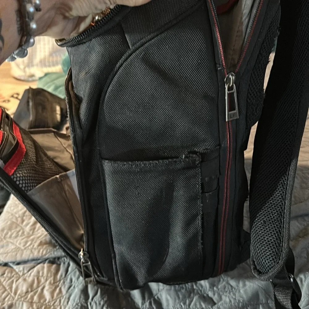 London fog backpack - Picture 5 of 9